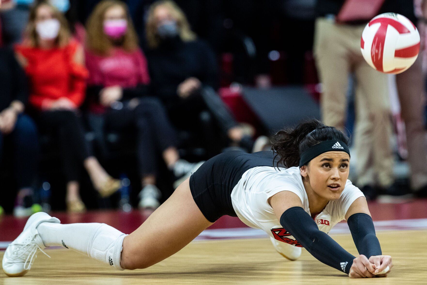 112021-owh-spo-nebvolley-LS22.jpg